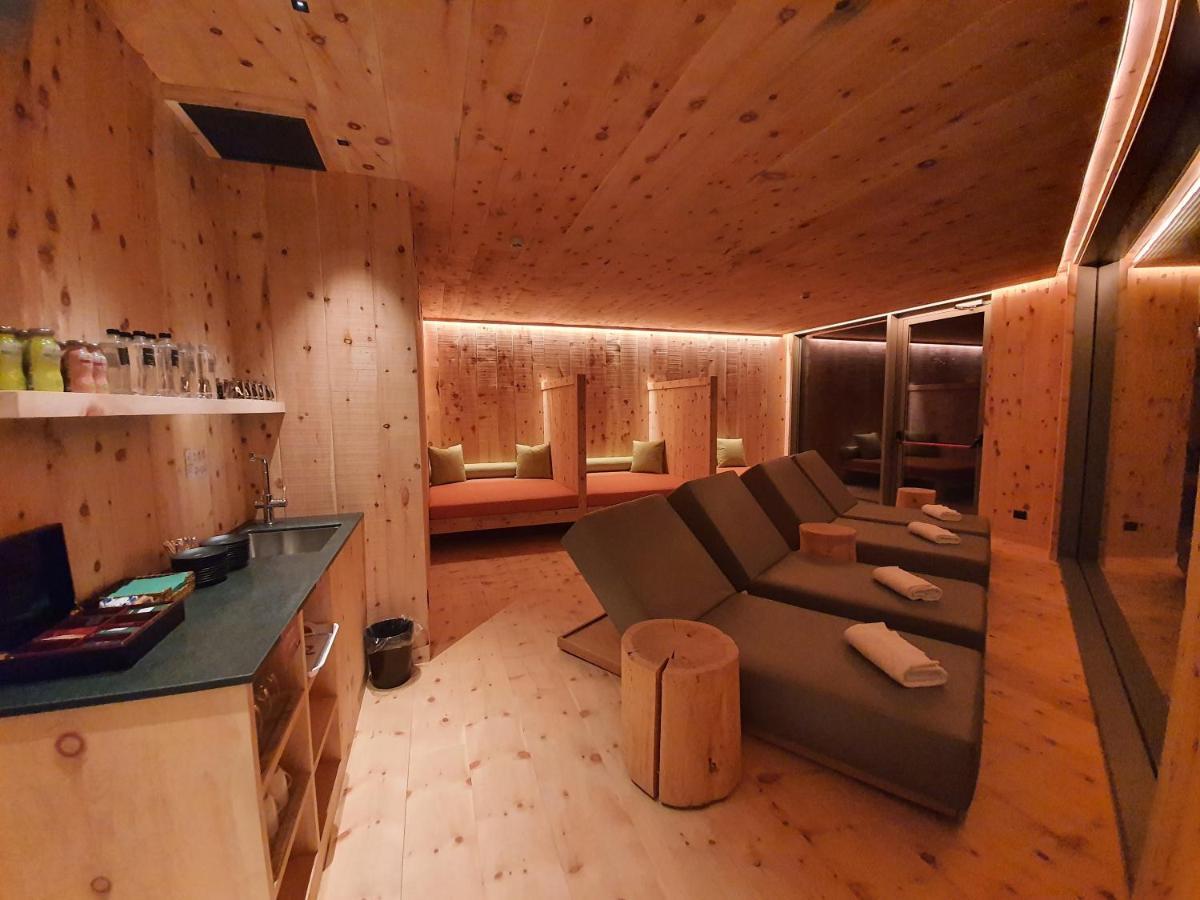 Dolomiti Lodge Alvera Кортина д'Ампецо Екстериор снимка