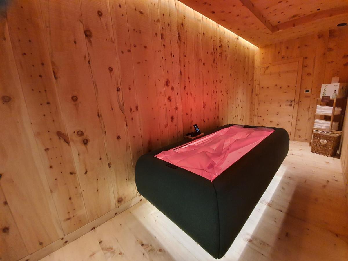Dolomiti Lodge Alvera Кортина д'Ампецо Екстериор снимка
