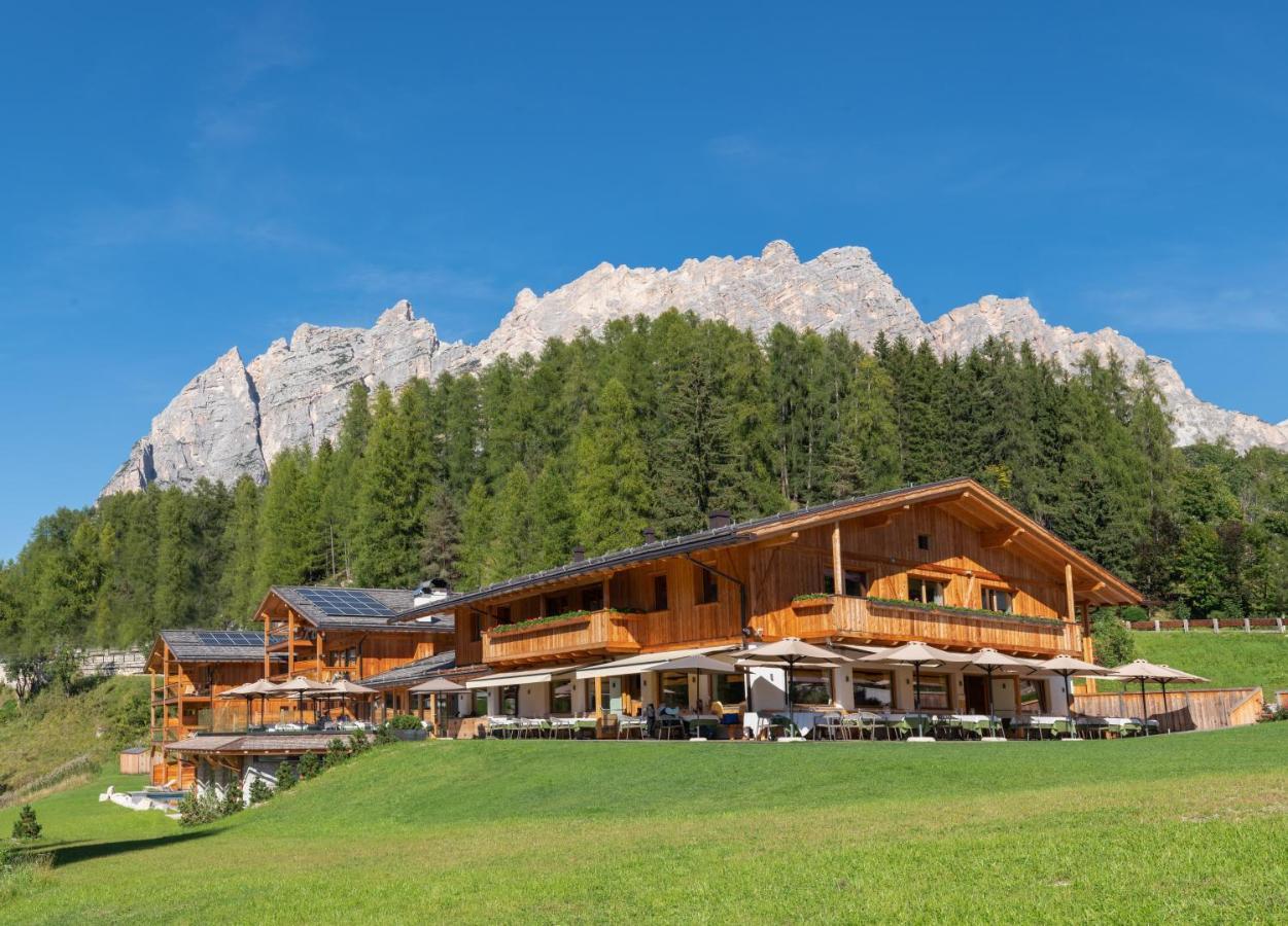 Dolomiti Lodge Alvera Кортина д'Ампецо Екстериор снимка