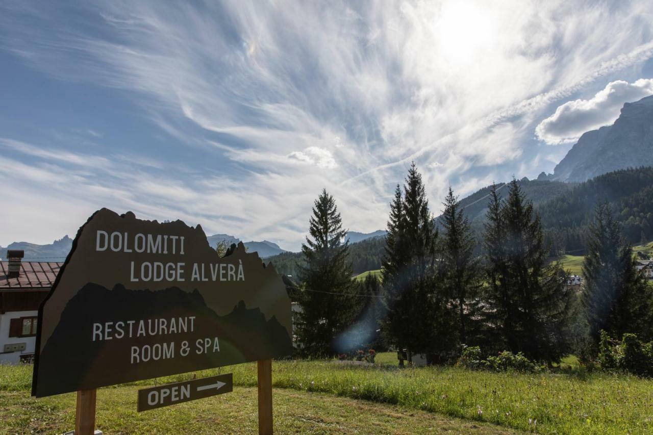 Dolomiti Lodge Alvera Кортина д'Ампецо Екстериор снимка